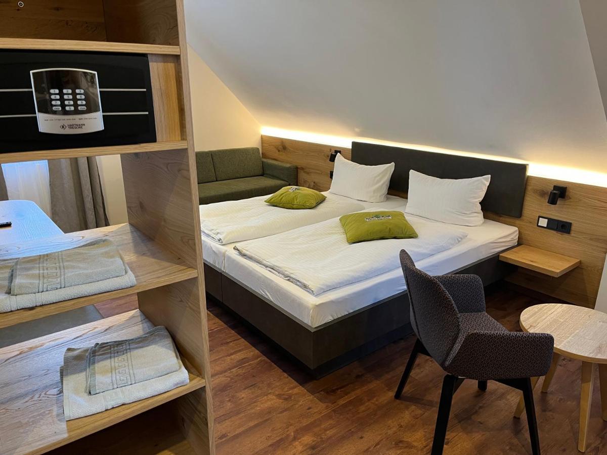 Hotel Gasthof Metzgerei Drei Linden Фулда Екстериор снимка