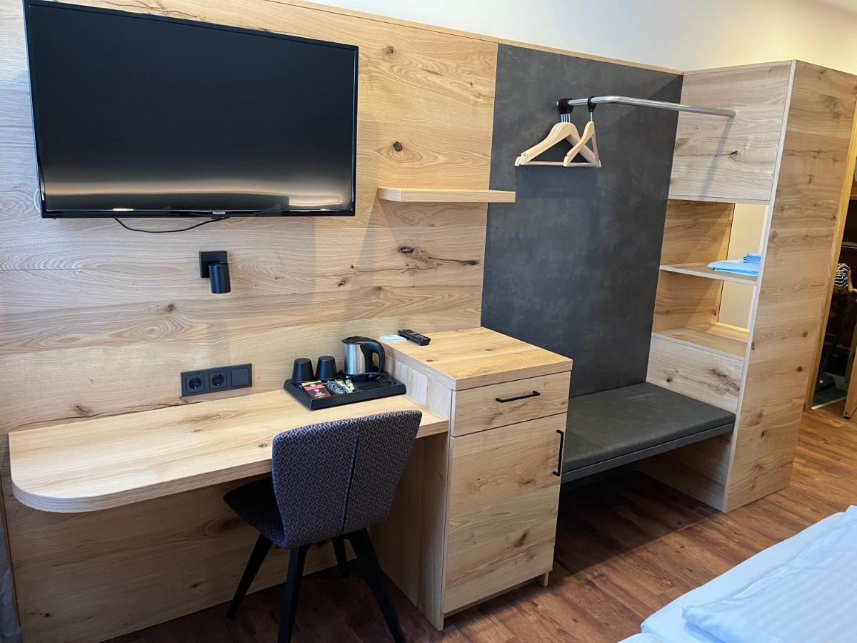 Hotel Gasthof Metzgerei Drei Linden Фулда Екстериор снимка