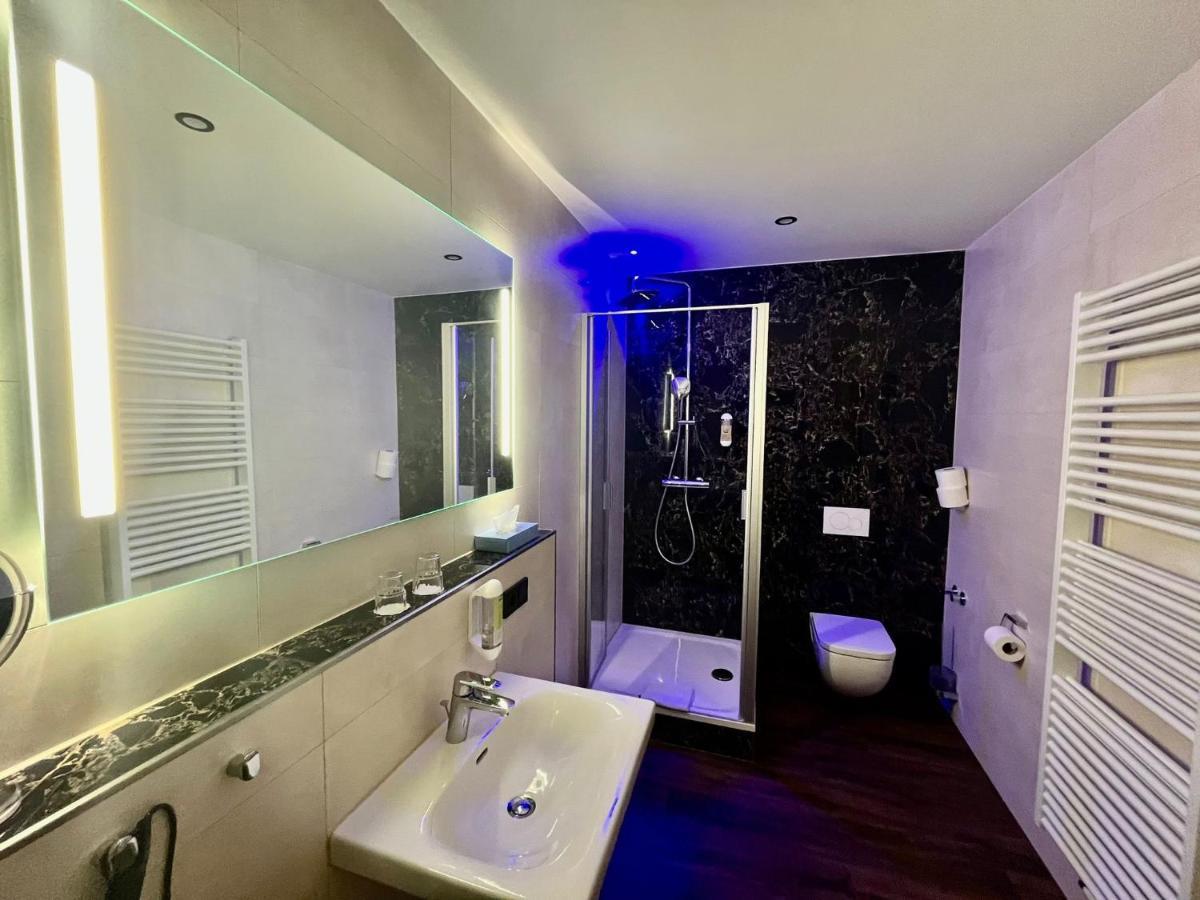 Hotel Gasthof Metzgerei Drei Linden Фулда Екстериор снимка